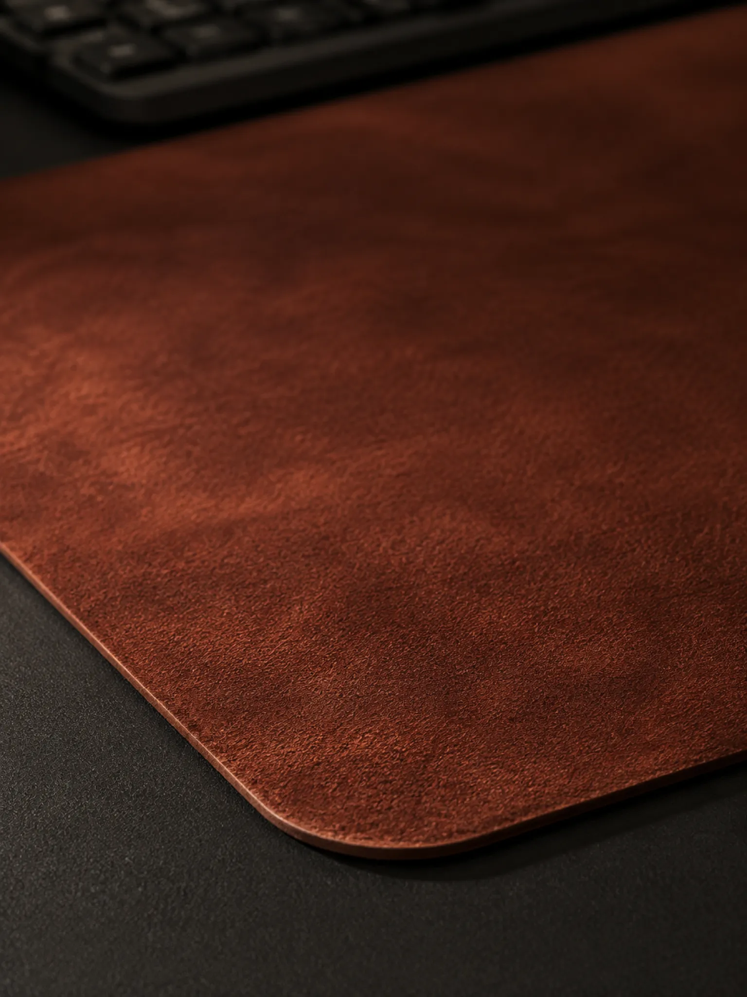 פד עור SurfacePad Suede 80×40 — d1